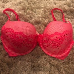 Victoria’s Secret bra